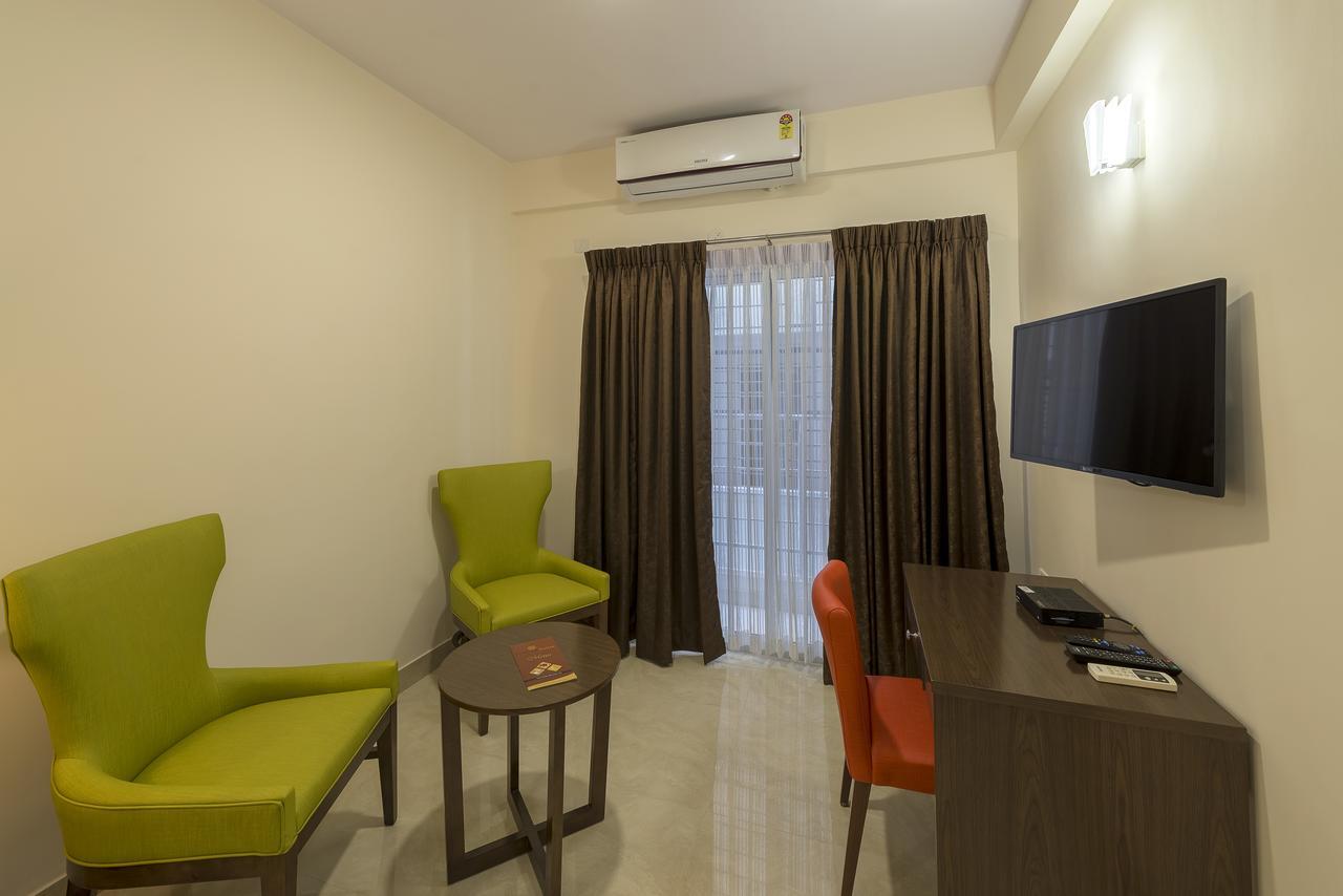 Hotel Daffodil Delight - Manyata Tech Park Bangalore Esterno foto