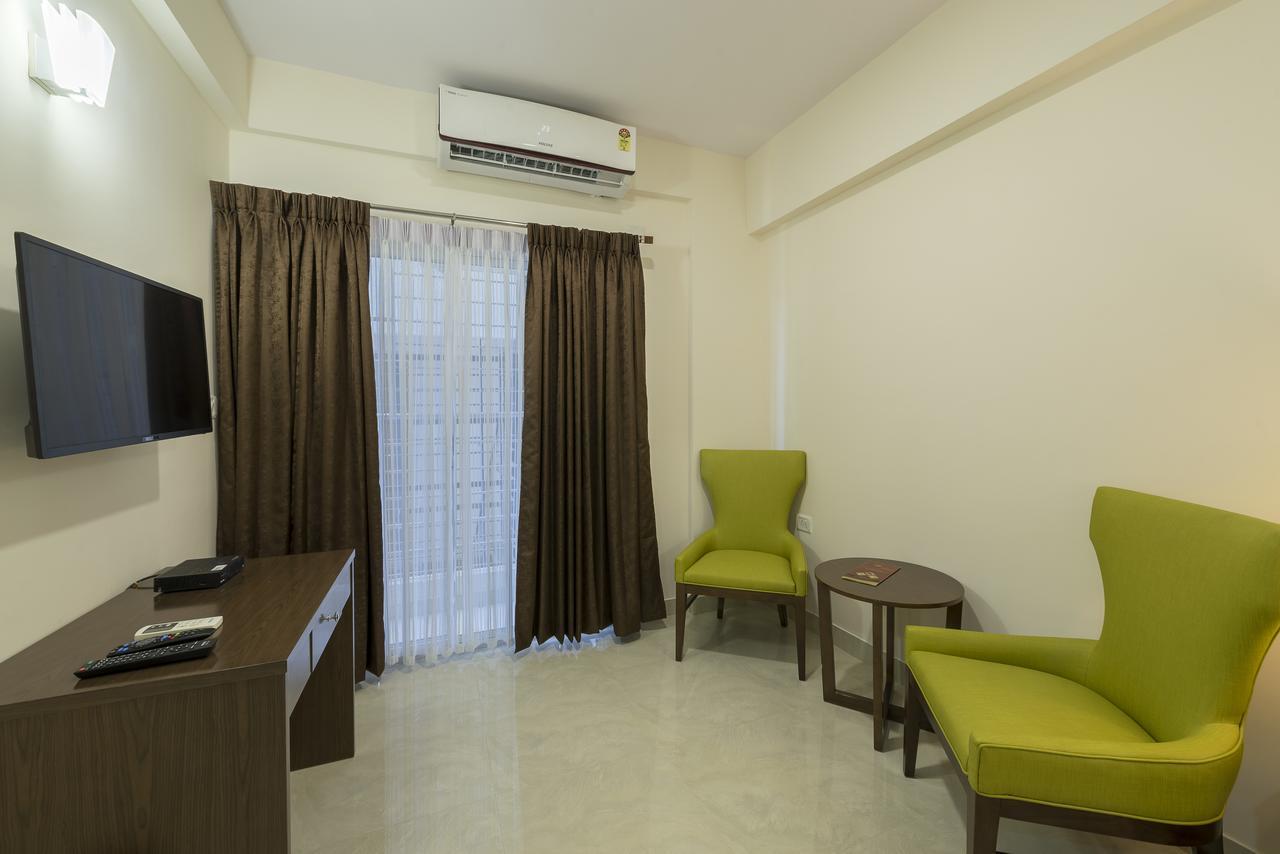 Hotel Daffodil Delight - Manyata Tech Park Bangalore Esterno foto