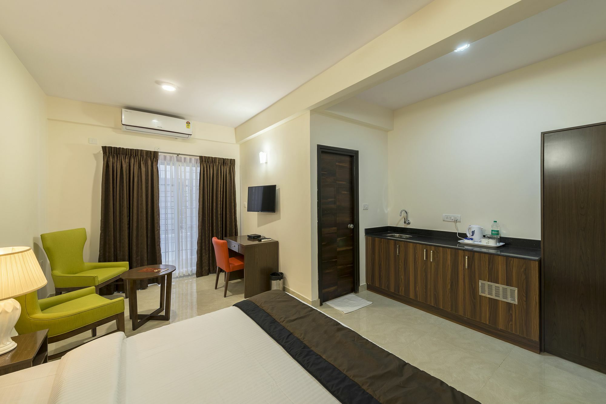 Hotel Daffodil Delight - Manyata Tech Park Bangalore Esterno foto